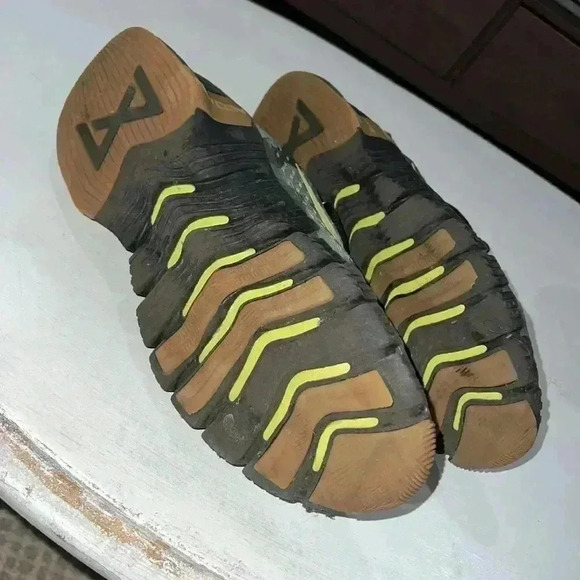 Nike Unisex Football Soccer Shoe, Black Limelight Spiral - Picture 7 of 10